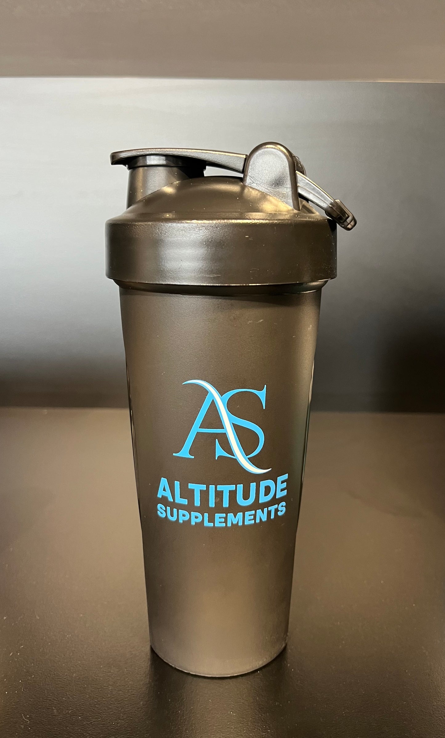 Altitude Supplements Shaker